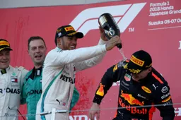 Verstappen niet bezig met mogelijke titel voor Hamilton: 'Fijn voor hem'