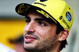 Renault-coureurs blijven realistisch: 'Wij gaan echt Mercedes en Ferrari niet verslaan'