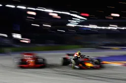 Vettel looft Verstappen: 'Beschikt over alle ingrediënten, geen advies nodig'