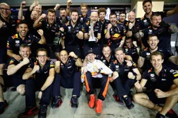 Verstappen gaat geen domme taakstraf doen: 'Ik ga niet voor paal staan'