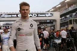Button: 'Hoop dat Hulkenberg dit jaar een Grand Prix wint'