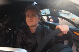 Video | Rosberg wordt staande gehouden door Franse politie in McLaren Senna