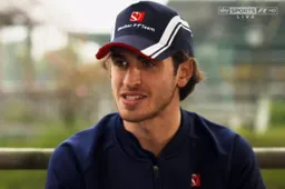 ‘Giovinazzi moet bij Ferrari invallen bij blessure Vettel of Leclerc’