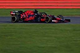 Verstappen en Gasly over tijdelijke RB15-livery: 'Schitterend, fantastisch'