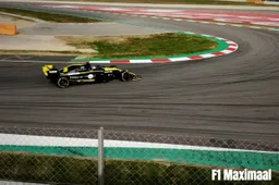 Renault test in september al met nieuwe 18-inch banden van Pirelli