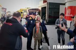 Ondertussen in de paddock | Verstappen ontkomt ook op vrije dag niet aan fans