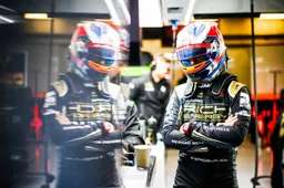 Grosjean baalt van huidige bandenreglement: 'Zou meer zelf moeten kunnen kiezen'