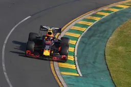 Chandhok merkt op: 'Je merkt dat Red Bull nog wat power tekort komt'