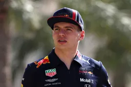 Verstappen niet onder indruk van een-twee Mercedes in Australië: 'Het zegt niks'