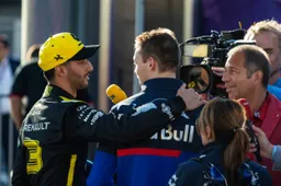 Achter de Pitbox | Lentekriebels in de paddock, Ricciardo zegt sorry