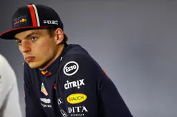 AMS: Drie redenen waarom de pitstopstrategie van Verstappen ongelukkig was