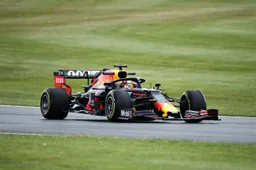 VT2: Bottas de snelste, Verstappen naar P7, Ricciardo valt stil
