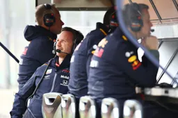 Horner greep resoluut in: 'Pierre, dit is Christian. Je moet Max laten gaan'