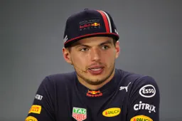Verstappen verwacht nog een seizoen bij Red Bull: 'Wil in snelste auto zitten'