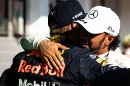 Verstappen prijst Mercedes: 'Nu zag je hoe hard ze kunnen gaan als ze flat out gaan'