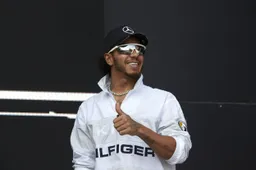 Hamilton feliciteert Verstappen in Brazilië: 'Dat was een prachtige ronde'