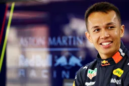 Moeder Albon zag het aankomen: 'Je weet wat er nu gebeurt'