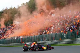 Boordradio's VT1 | Verstappen: 'Ik heb wat veel grip aan de voorkant'