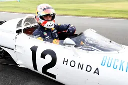 Van der Garde: 'Max zou niet bijtekenen als hij niet weet met welke motoren hij straks rijdt'