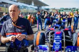 Tost spreekt over teamgenoot Verstappen: 'Hoop dat ze bij ons blijven in 2020'