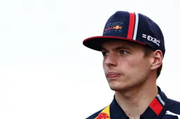 Leclerc loopt twee punten uit op Verstappen door Renault