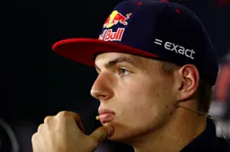 Verstappen: 'Had Alonso voor Mercedes gereden, dan was hij ook wereldkampioen geworden'