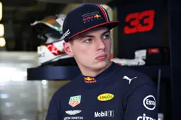 Verstappen vergelijkt Red Bull en Mercedes: 'Hebben wij bijna niet'