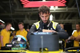 Ricciardo onthult: 'Ferrari hield contact totdat ik voor McLaren tekende'