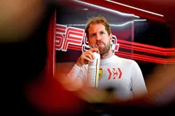 Plooij verklaart vertrek Vettel: 'Hij had geen steun meer binnen Ferrari'