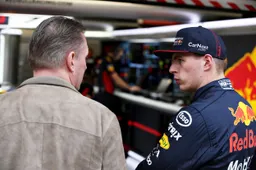 Jos Verstappen: 'Er waren teams die Verstappen over wilden nemen'