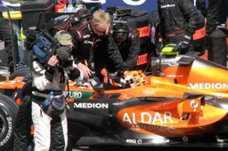 'Albers mocht geen DTM-kampioen worden van Mercedes'