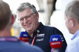 Szafnauer geeft drie doorslaggevende punten voor aantrekken Vettel