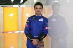 Norris: 'Overstap Sainz naar Ferrari was een schok'