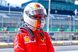 Vettel verrast: 'Ferrari in middenveld met McLaren en Renault'