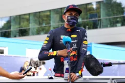Albon: 'Geen extra druk van Verstappen'