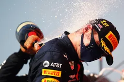 Achtergrond | Waarom spuiten F1-coureurs eigenlijk met champagne op het podium?