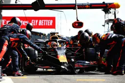 Pirelli neemt zachtste banden mee naar Rusland, mogelijk voordeel voor Red Bull