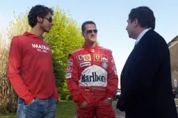 Todt meldt dat Schumacher 'de ontwikkeling van zijn zoontje volgt'