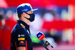 Verstappen verbaasd: 'Ik kwam dichterbij, maar ging langzamer op rechte stuk'