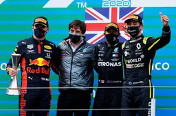 Verstappen lovend over Hamilton: 'Iedereen dacht dat het onmogelijk was'