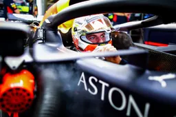 Verstappen heeft ontzag voor Hamilton: 'Pusht mij om tot mijn veertigste door te gaan'