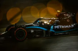 Mercedes op hun hoede voor Red Bull: 'We verwachten enkele verschillen in strategie'