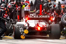 Haas-versterking van Ferrari gaat zich volledig op 2022-bolide storten