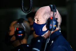Newey ziet Red Bull terrein verliezen: 'Mercedes moet een paar kilowatt hebben gevonden'