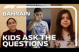 Video | Formule 1-coureurs beantwoorden vragen van Bahreinse kinderen