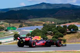 Pirelli: Snelste strategie éénstopper, mogelijk voordeel voor Mercedes