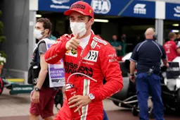 Ondertussen in de F1 | Leclerc geniet niet zo van vlucht naar Baku