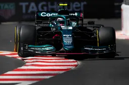 Stroll: 'Aston Martin probeert terug te klimmen en geeft niet op'