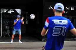 Szafnauer teleurgesteld door zijn coureurs: 'Ze moeten incidenten op de baan vermijden'