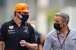 Wolff ziet Verstappen niet vertrekken bij Red Bull: 'Dat is zijn team en zijn thuis'